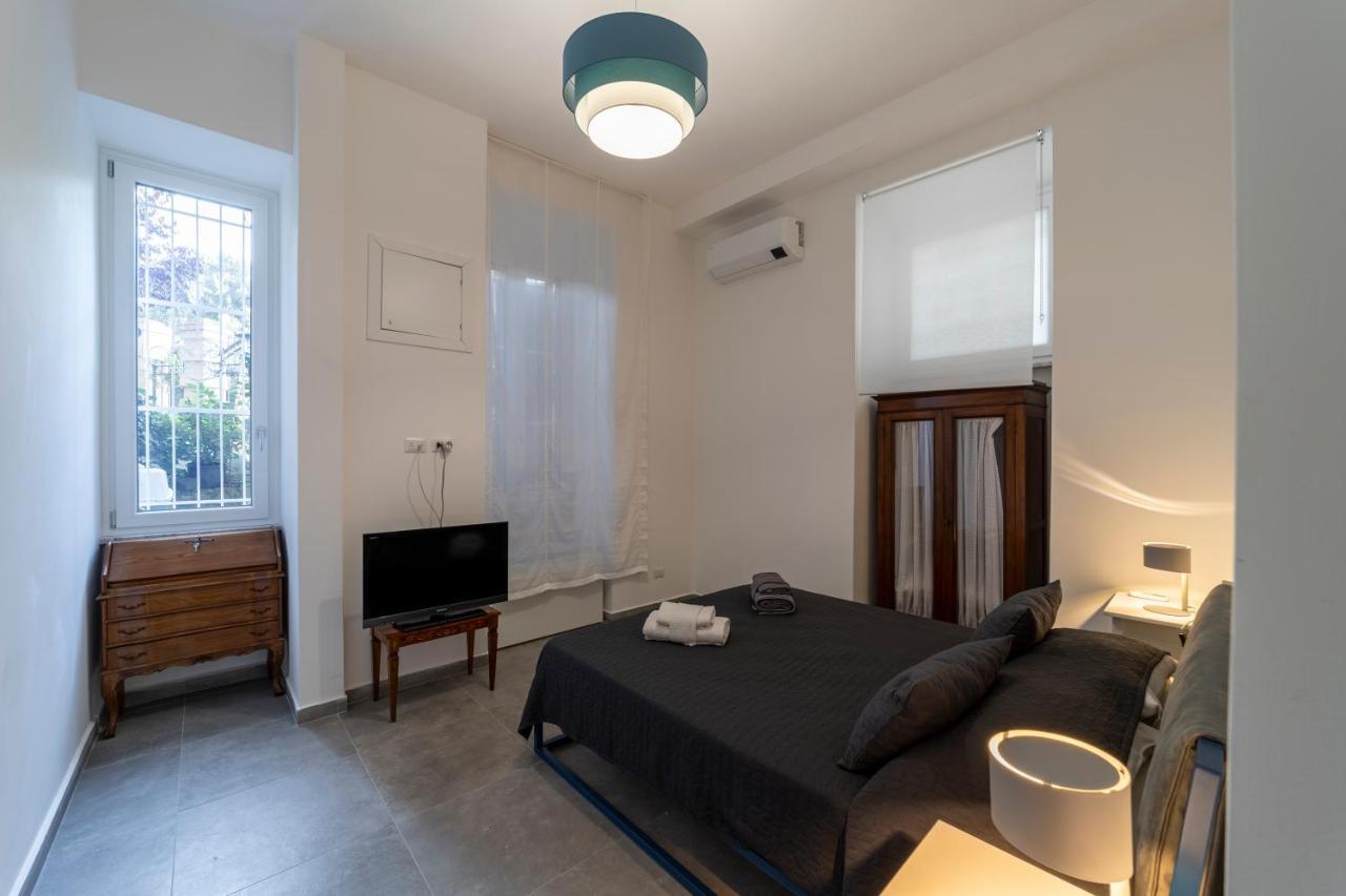Domus Aurea And Apartment *